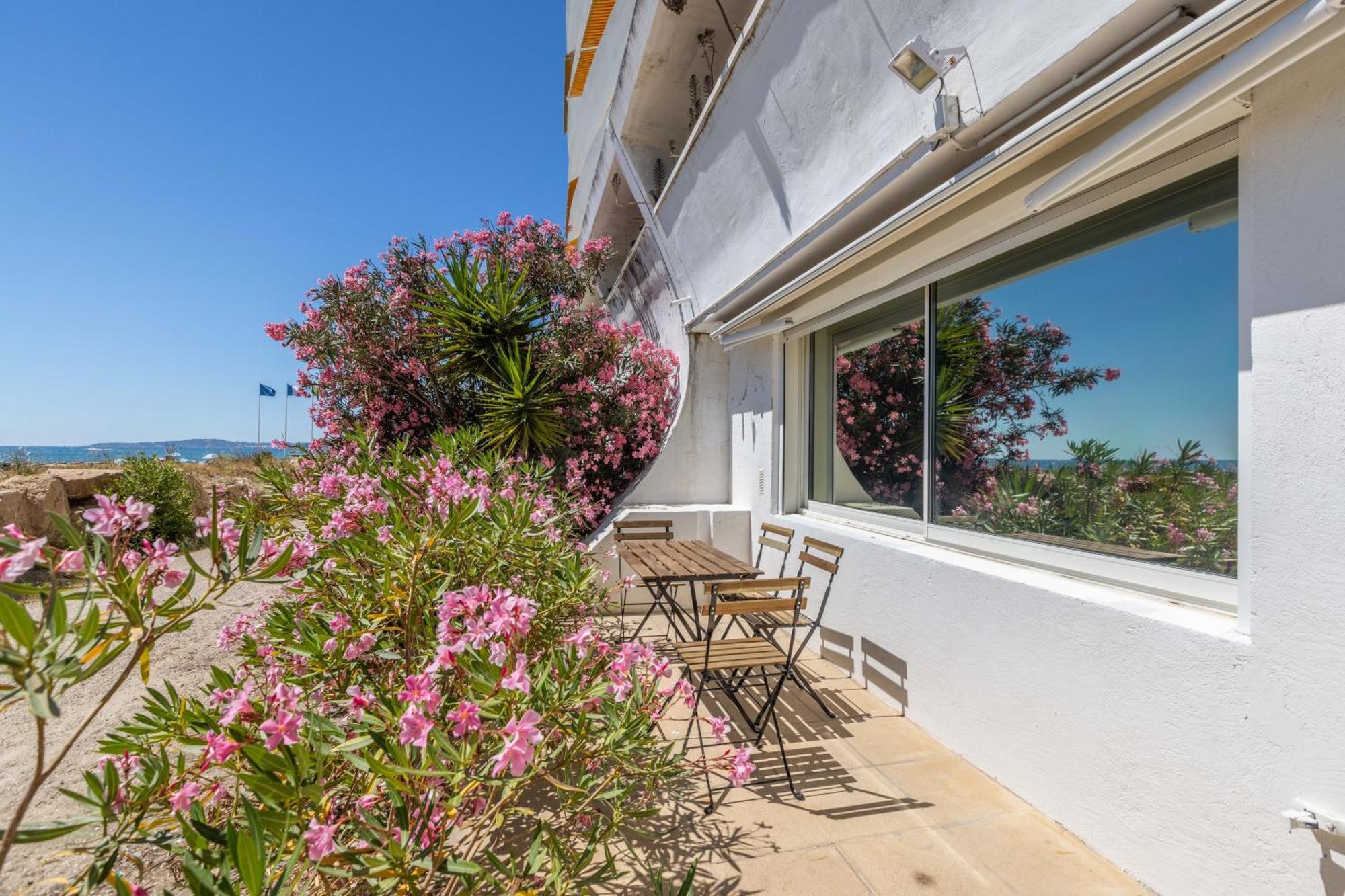 Beau 2P Bord De Mer, Marina Baie Des Anges Вилньов Любе Екстериор снимка